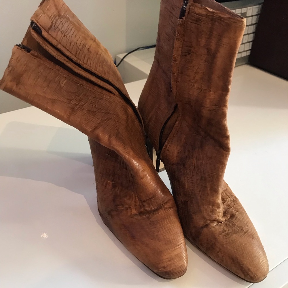 Iron boots size 37